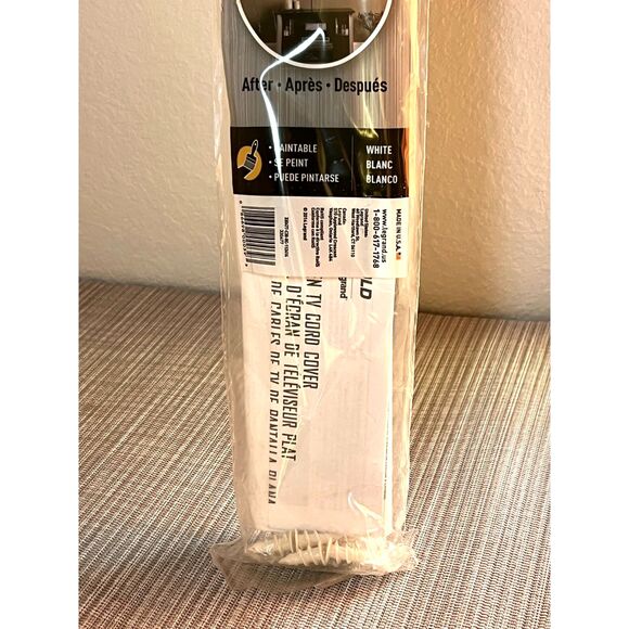 Legrand C30 Flatscreen TV Cord Cover Kit White Paintable 48"/4' Foot Channel NEW - Picture 7 of 7
